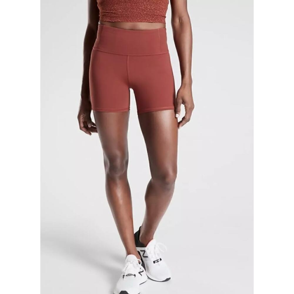 Athleta Lightning Short
